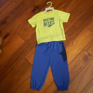 Bedtime Bites Shark Pajama Set